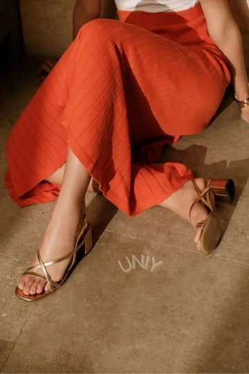 Chic Gold Metallic Strappy Criss-cross Block Heel Sandals