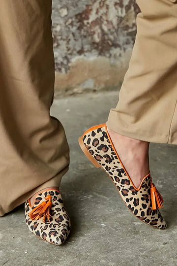 Leopard Print Fringed Trim Pointy Toe Retro Flats