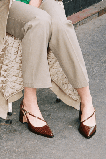 Brown Croc-Embossed Pointed-Toe Block Heels