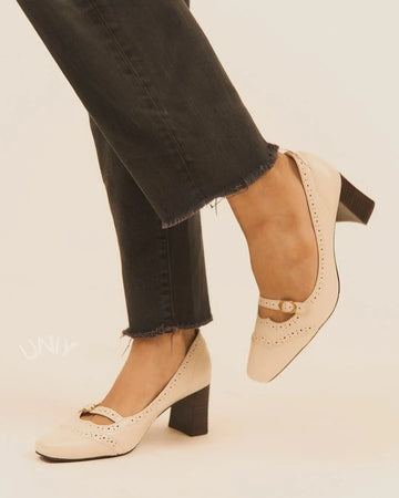 Versatile White Mary Jane Brogue Chunky Block Heels