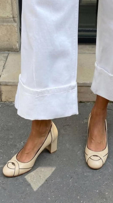 Contrast Piping Round Toe Closed Cream Block Heels