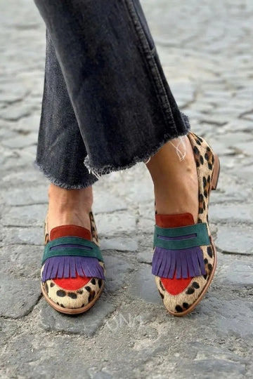 Vintage Leopard Print Fringe Accent Casual Loafers