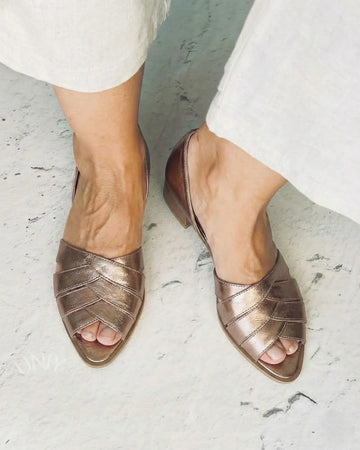 Champagne Gold Cross Strap Open Toe Casual Sandals
