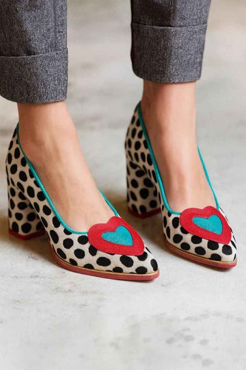 Glossy Patent Scallop Edge V Cut Pointy Ballet Heels