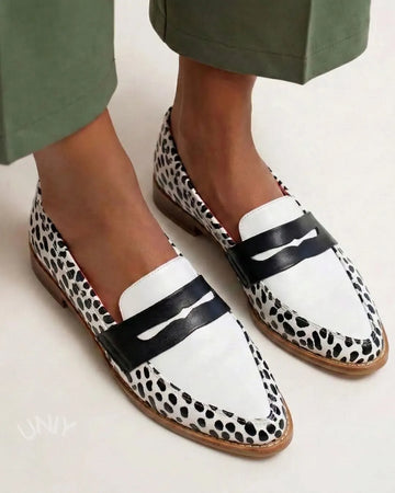 Chic Polka Dot Pattern Pointed Toe Penny Loafers