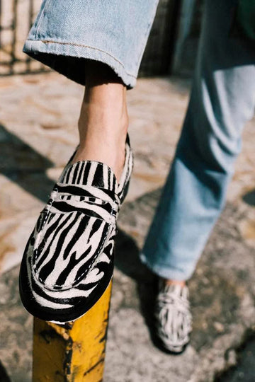 Round Toe Zebra Print Patchwork White Leather Loafers